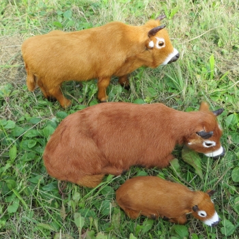 Ochse zu 12er Figuren - oder -  Ochsenkalb liegend zu 30er-Figuren